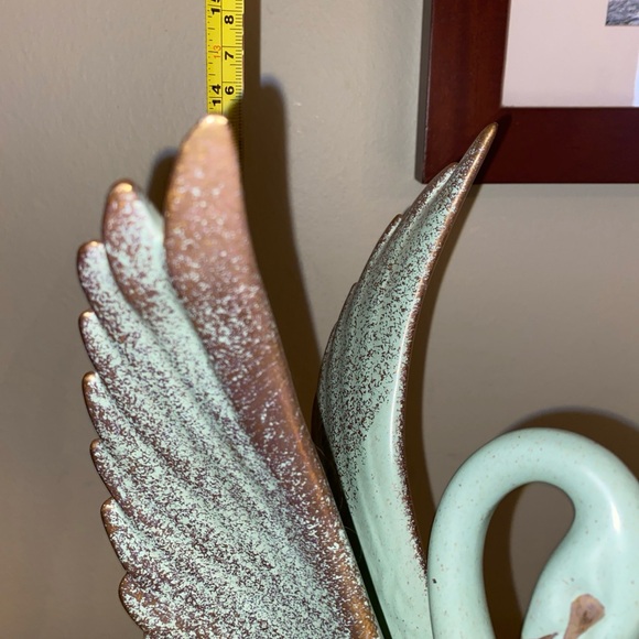 Elegant Swan Ceramic Dish - Picture 10 of 12